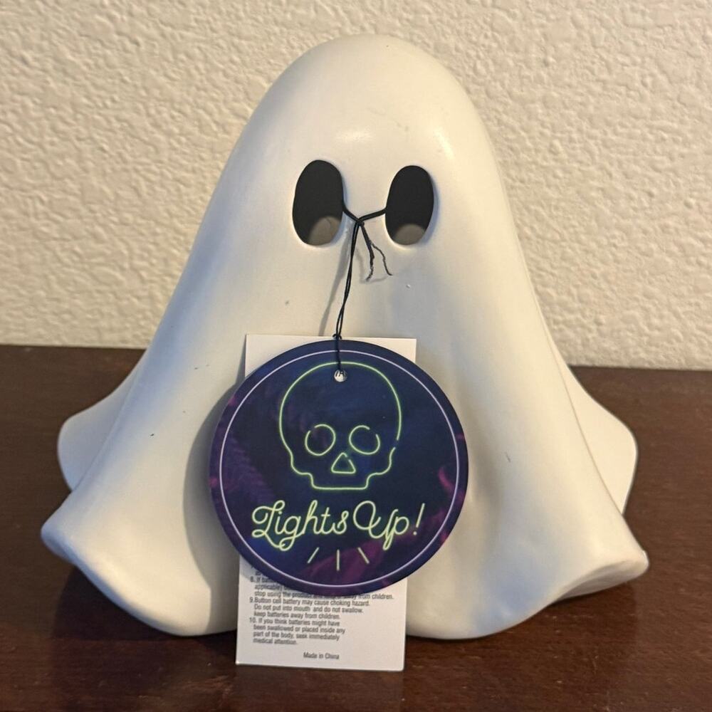 NEW Halloween Ceramic Light up Ghost Decor
